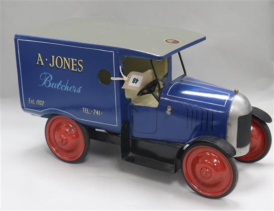 A Triang Jones the Butcher lorry